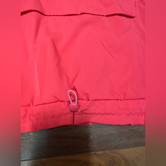 Old Navy Women's Bright Pink Ski Jacket - Picture 2 of 3